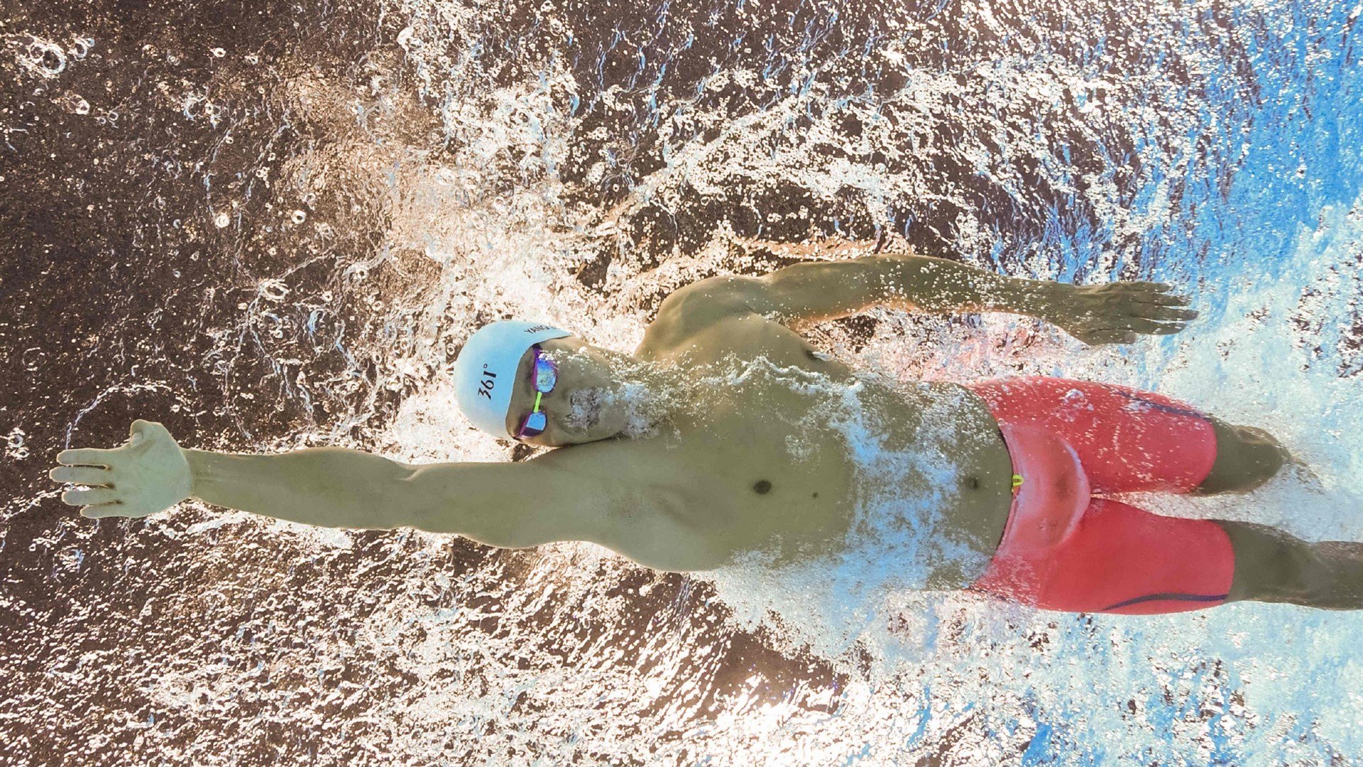 全国武术套路冠军赛 南拳北腿同台争锋